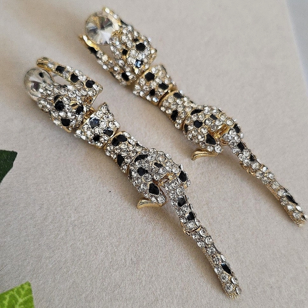 Gold Articulated Leopard Glam Earrings - Picture 1 of 10